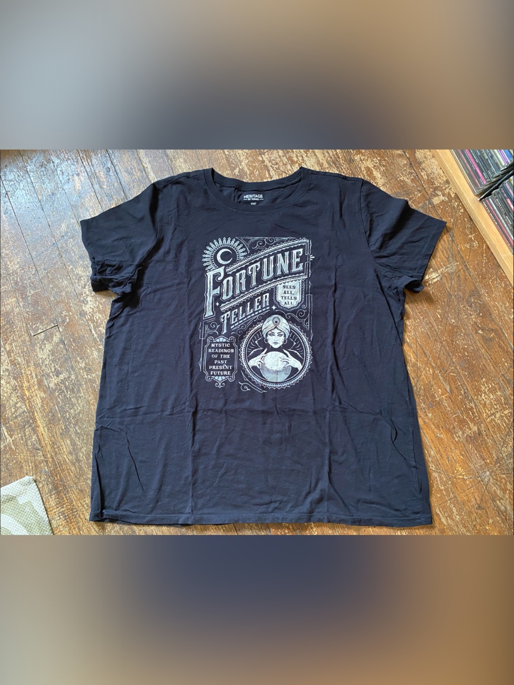 Torrid Fortune Teller Graphic T-Shirt Size 2X